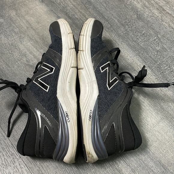 New Balance 711 V3 Navy Blue Black Sneakers Shoes Women’s Size 6.5 - Picture 7 of 8